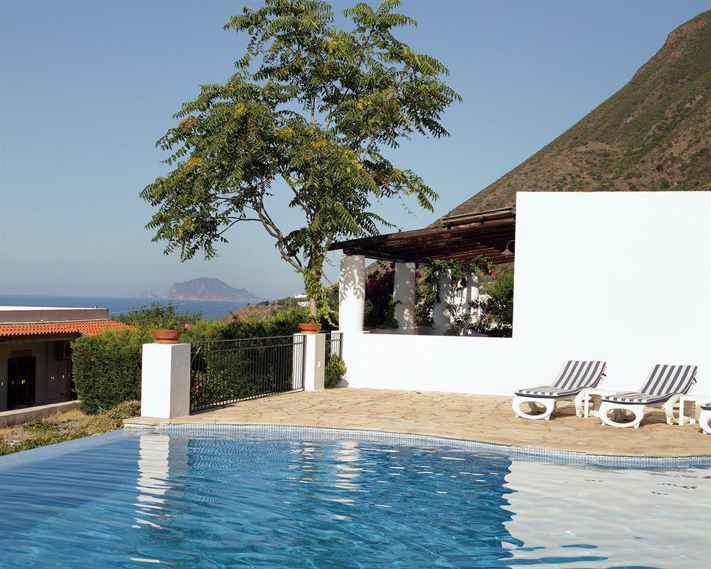 Principe Di Salina Boutique Hotel Мальфа Екстер'єр фото