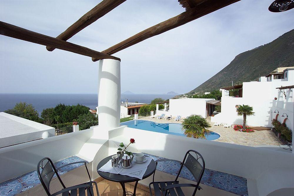 Principe Di Salina Boutique Hotel Мальфа Екстер'єр фото